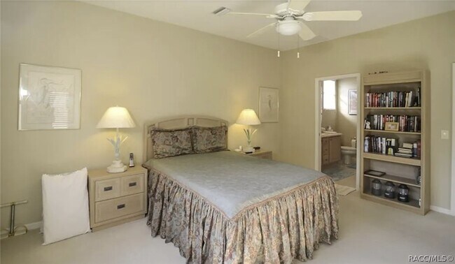 Building Photo - 1063 W Diamond Shore Loop