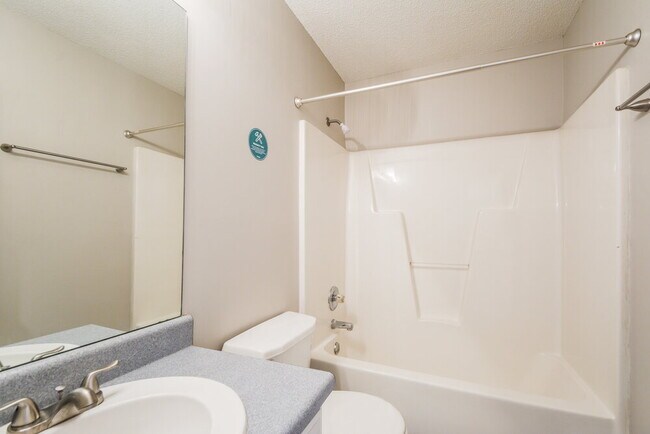 Building Photo - 40 Bent Creek Ct