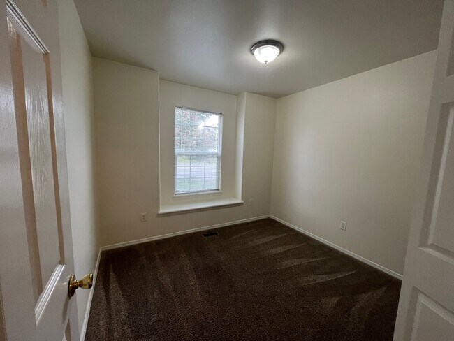 Building Photo - 11523 W Gabrielle Dr