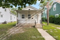 Building Photo - 212 S 7th St