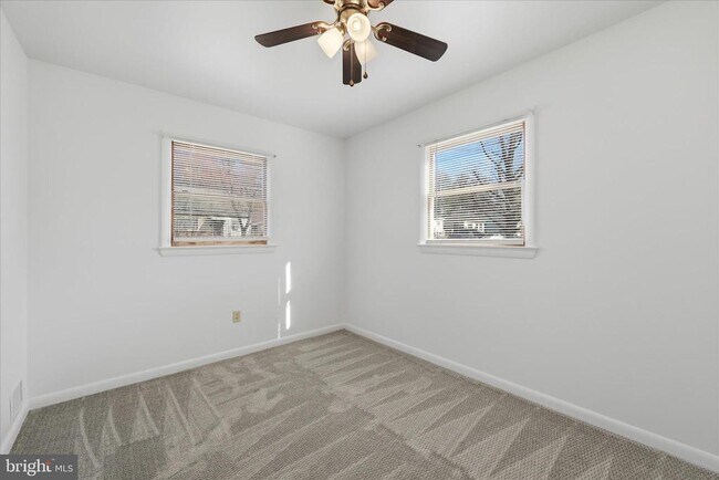 Building Photo - 1425 D St