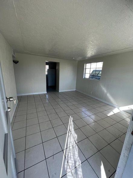 Building Photo - 5409 Dailey Ave