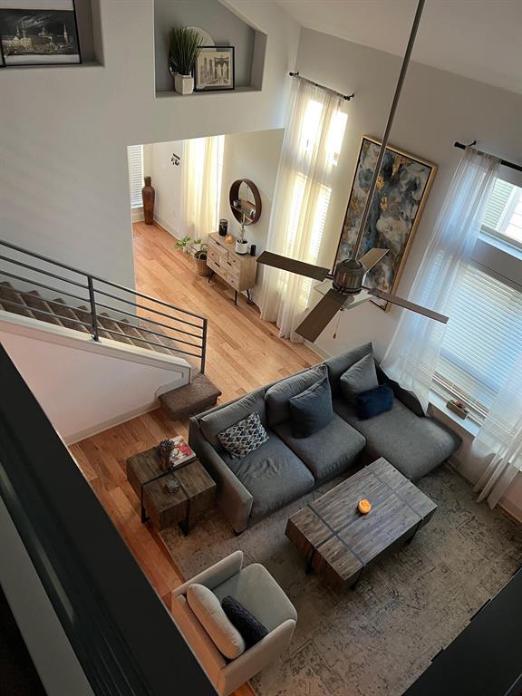 Building Photo - 9605 Tanager Way