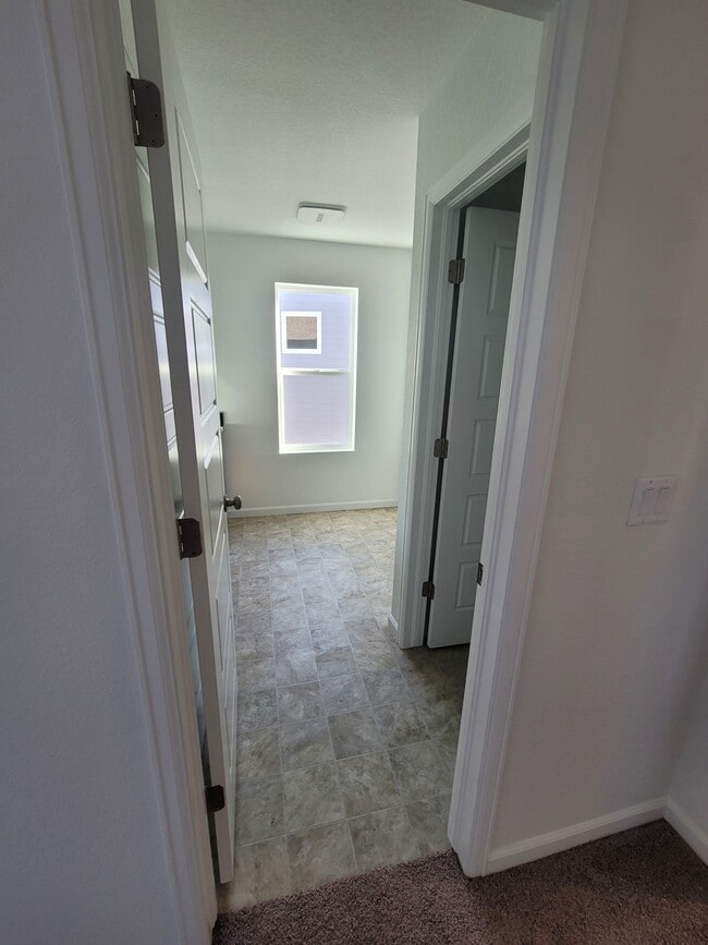 Building Photo - 9882 Monte Vista Ave