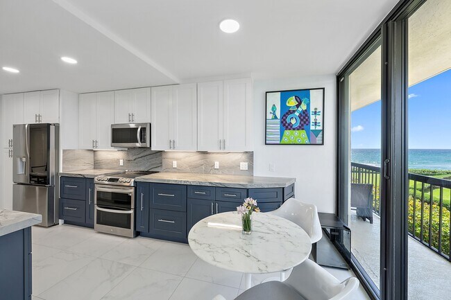 Building Photo - 3390 S Ocean Blvd