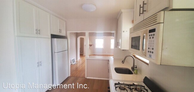 Building Photo - 2 br, 1 bath House - 863 Crestwood Terrace