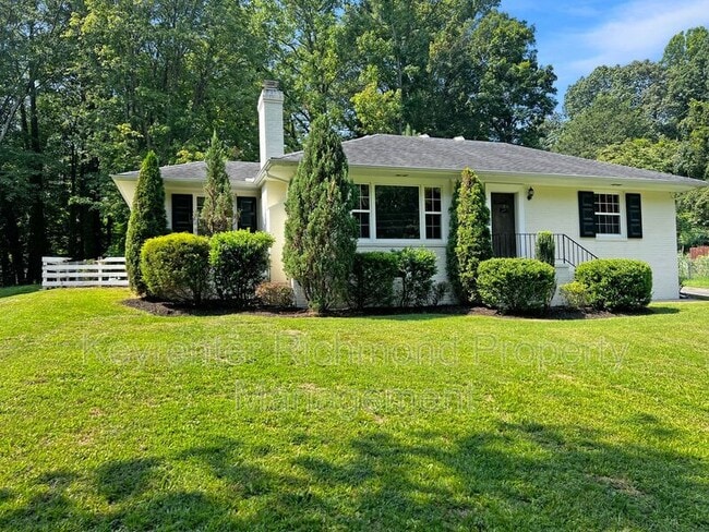 Building Photo - 5509 Swan Dr