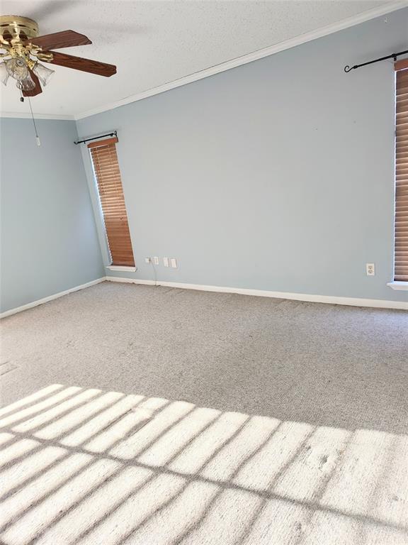 Building Photo - 500 Tiki Dr