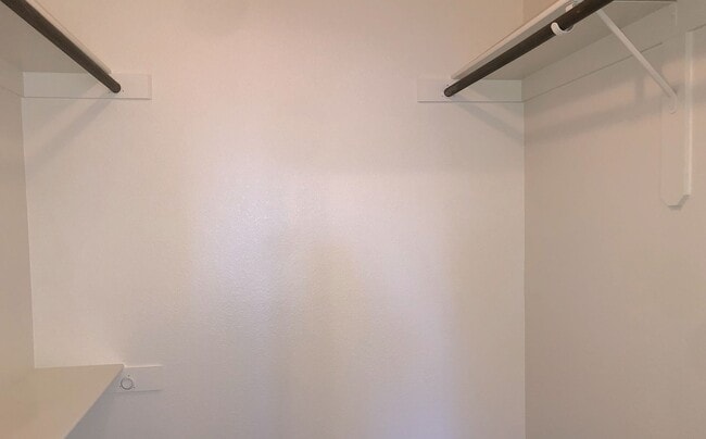 Building Photo - Charming 3+2 home in the heart of Kingman!