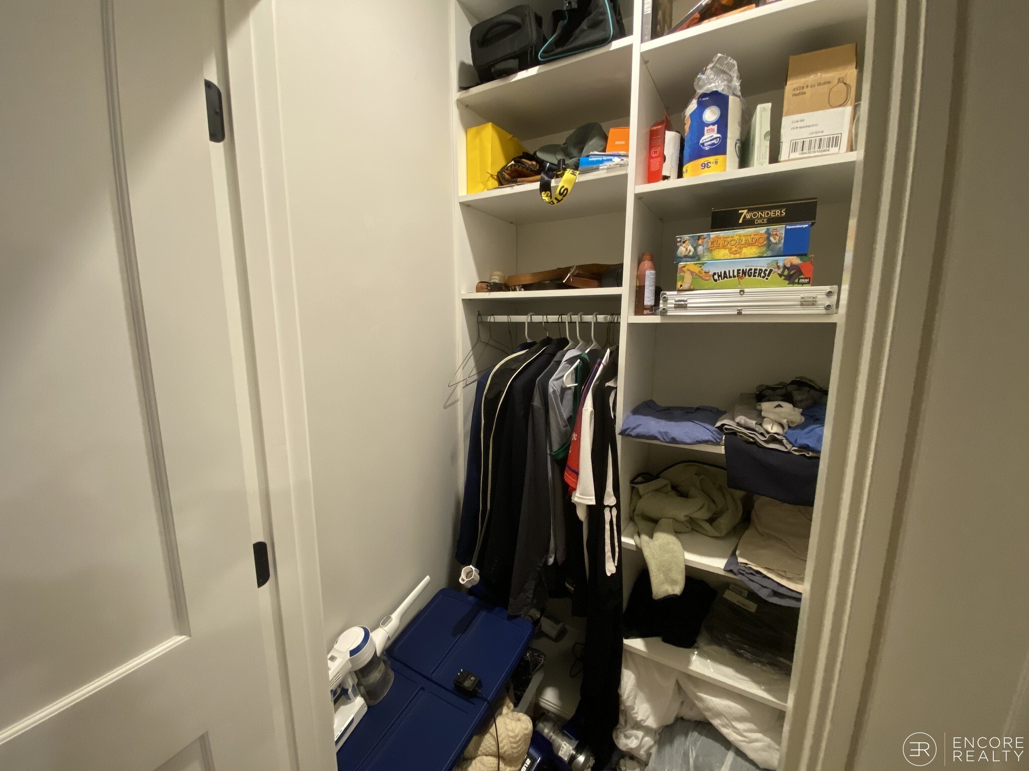 Building Photo - 1 Everett St