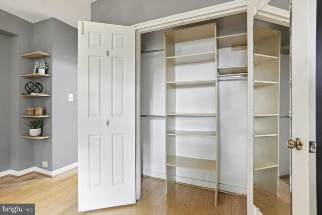 Building Photo - 209 N Trenton St