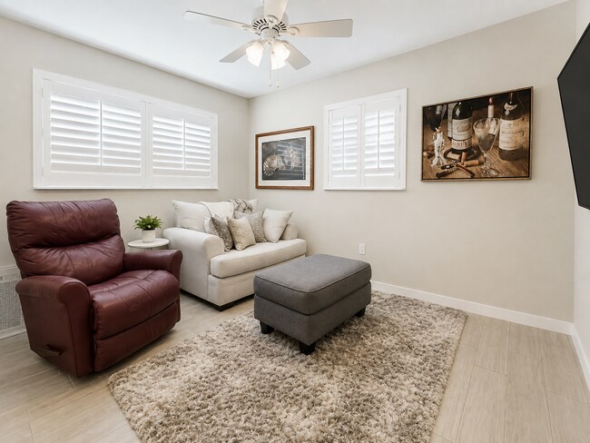 Building Photo - "Charming Furnished (Unfurnished Negotiable) 3-Bed Oasis with Hot tub in Palm Beach Gardens – 2,2...