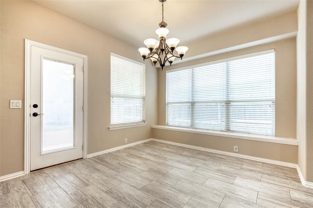Building Photo - 707 Crestridge Cir
