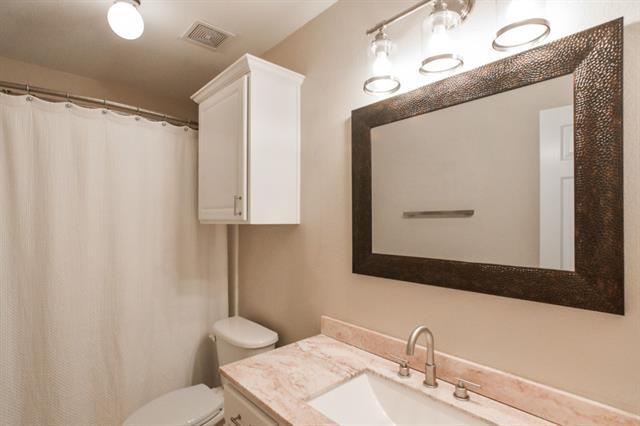 Building Photo - 2471 Loch Haven Ct