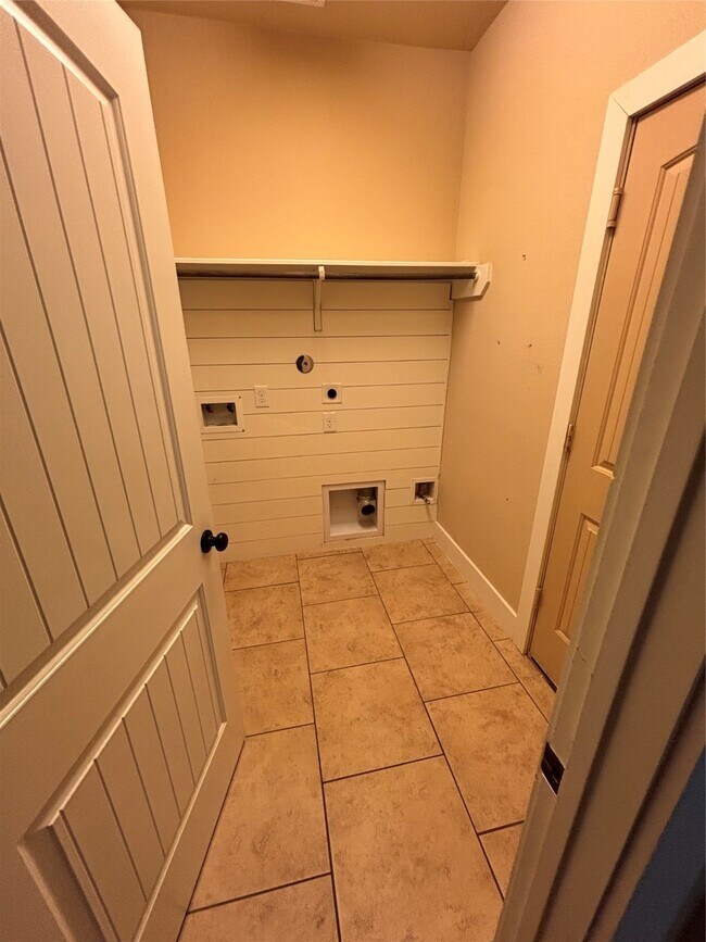 Building Photo - 11702 Eagle Ridge Dr