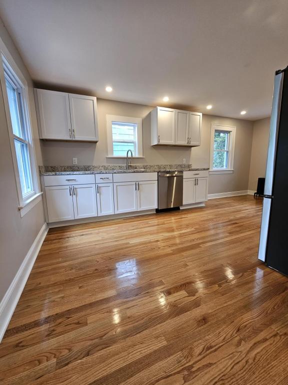 Building Photo - 305 Westfall St