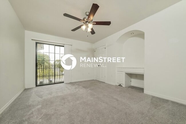 Building Photo - 4 Bedroom Pet-Friendly Home in Farmers Bra...