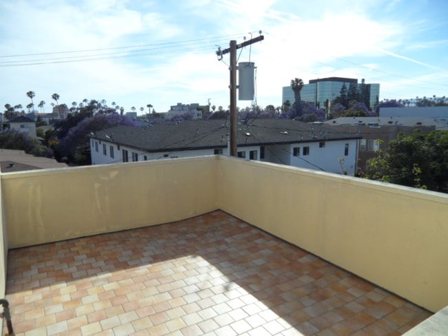 Building Photo - 1238 22nd St