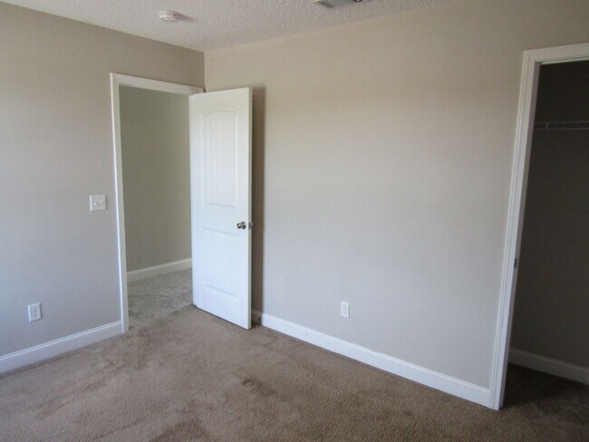 Building Photo - 34 Wythe St