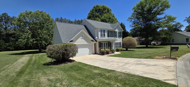 Building Photo - 3508 Selway Dr