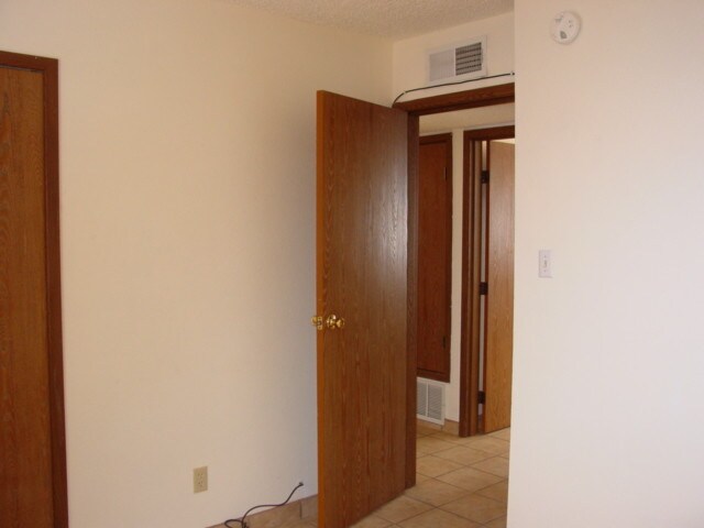 Building Photo - 1718 Webster