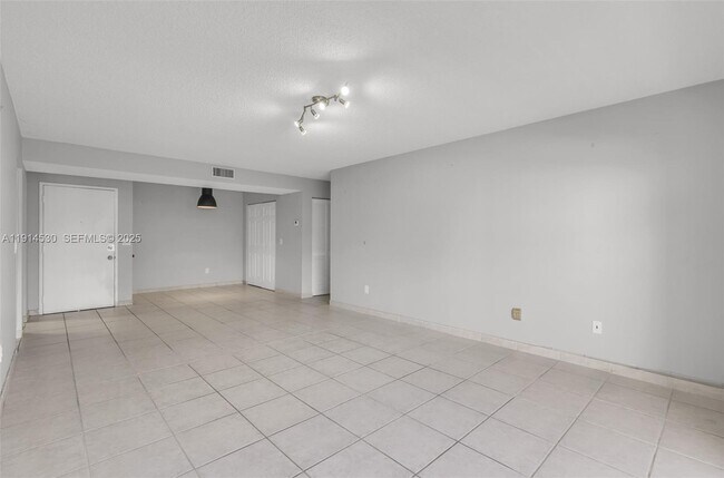 Building Photo - 7785 SW 86th St