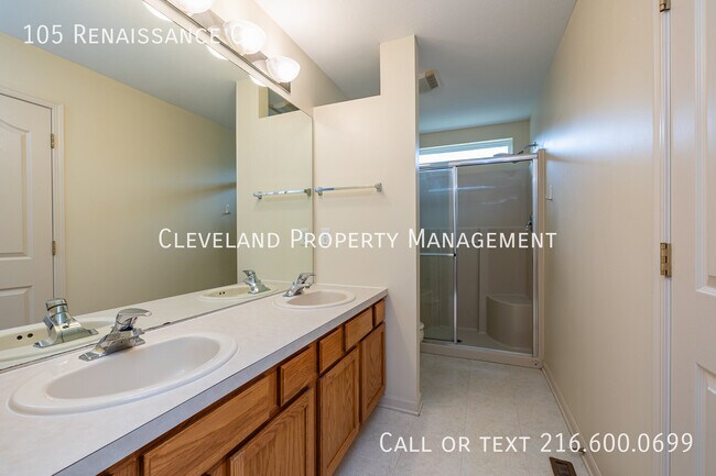 Building Photo - 105 Renaissance Ct