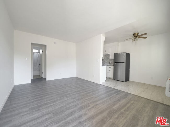 Building Photo - 7228 Allott Ave