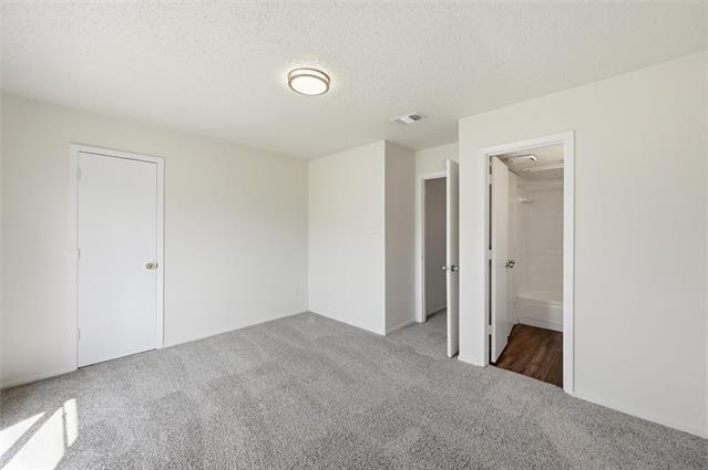 Building Photo - 504 Kings Way Dr