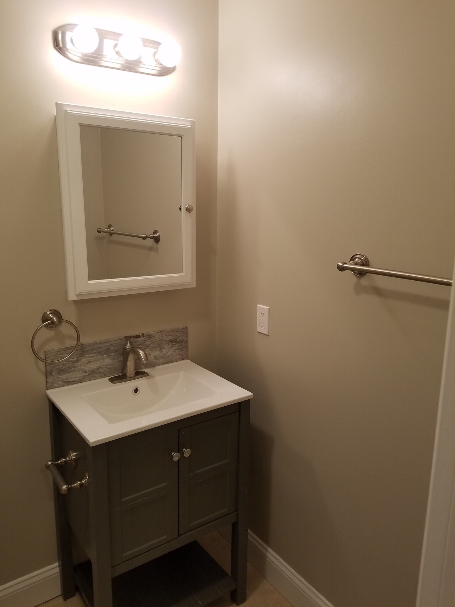 Building Photo - 59 Pearl St