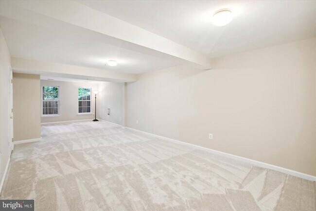 Building Photo - 5528 Aeriel Pl