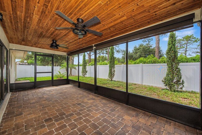 Building Photo - 4449 Foxboro Dr