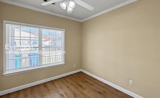 Building Photo - 505 Spears Ave