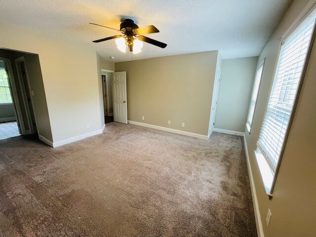 Building Photo - 144 Secretariat Dr