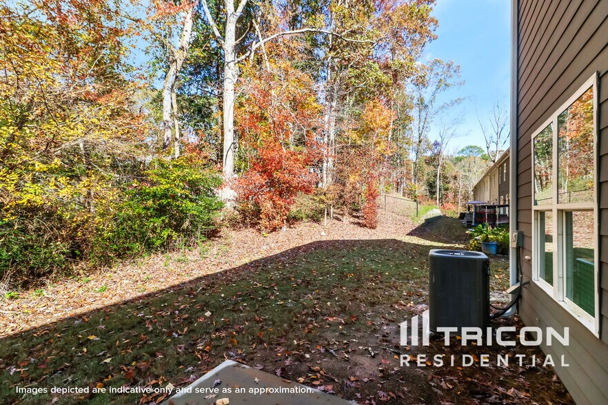 Building Photo - 2085 Rosemary Park Ln