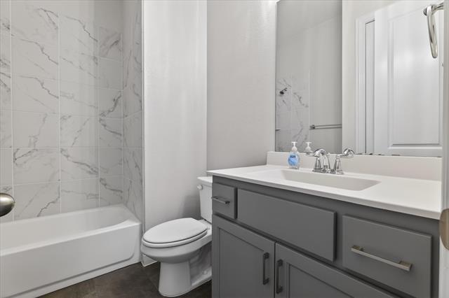 Building Photo - 4825 Secluded Ct