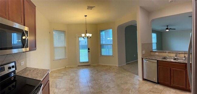Building Photo - 12821 Stoney Ridge Bend