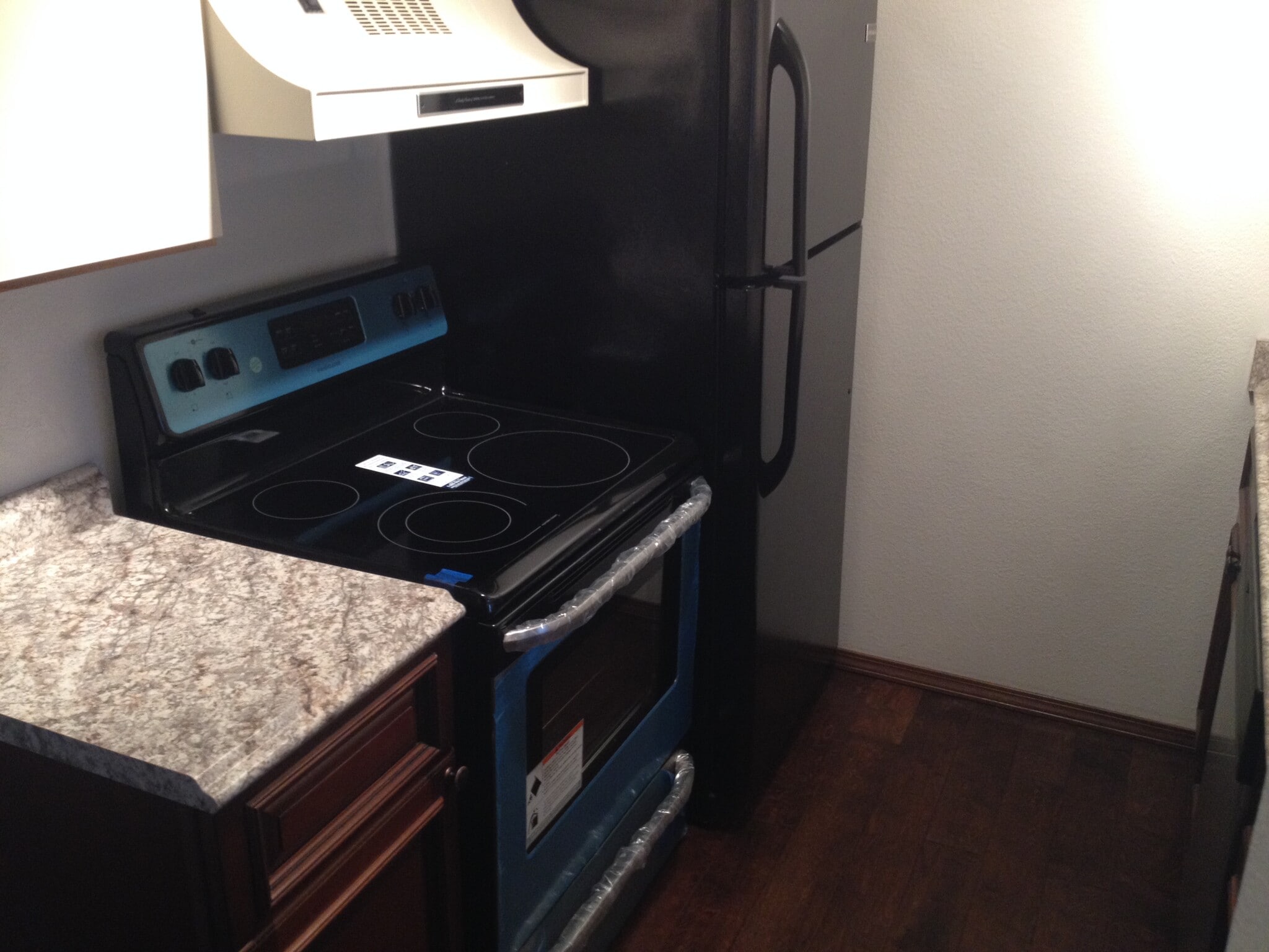 Building Photo - 220 Mount Hope Ct