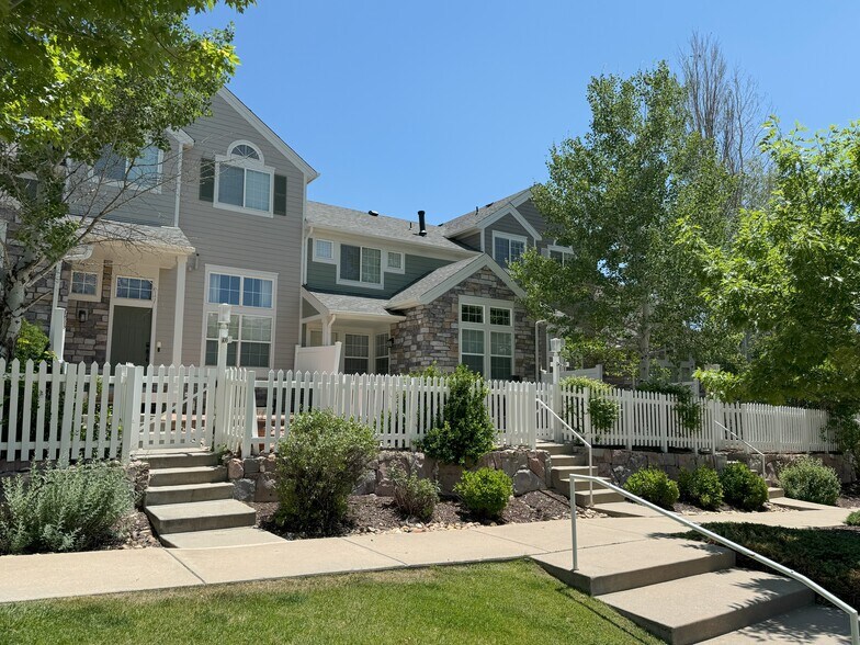 Cute townhome neighborhood! - 14239 Pikeminnow Pl