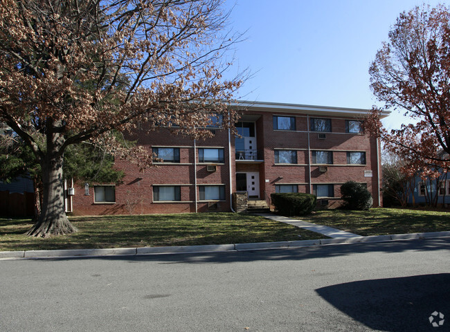 Building Photo - Hudson Street Apartments
