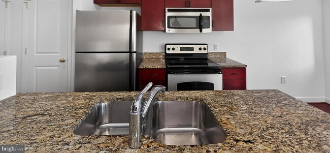 Building Photo - 5407 9th St NW