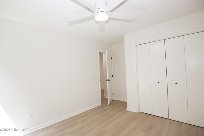 Building Photo - 102 Firetree Ln