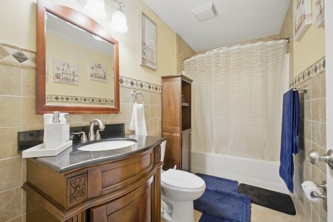 Building Photo - 8559 Old Ocean View Rd