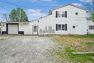 Building Photo - 2633 S Randolph St