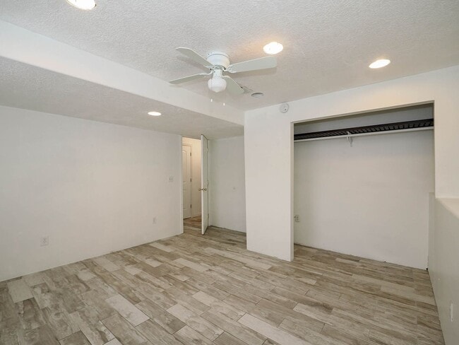 Building Photo - Beautiful Home in West Valley