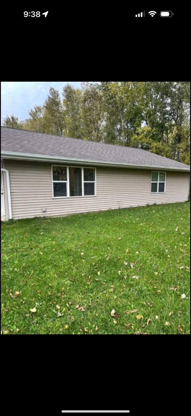 Building Photo - 4932 Rosewood Ct