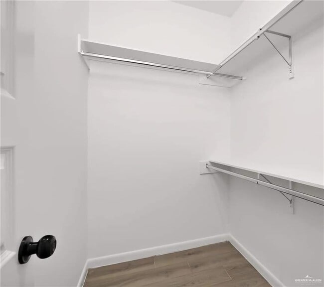 Building Photo - 10 East St