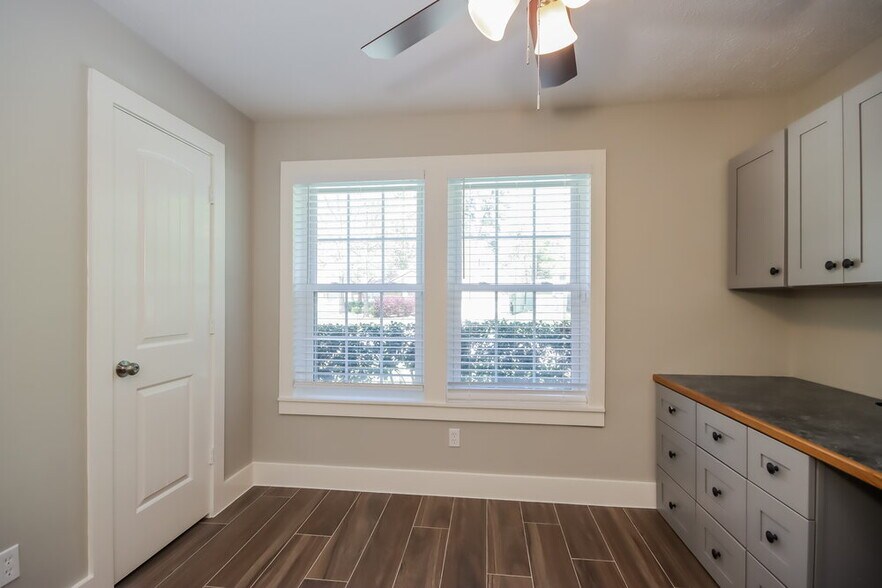 Building Photo - 18154 Windy Oaks Ct