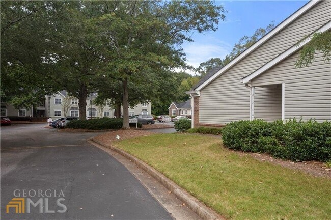 Primary Photo - 65 Devon Ln