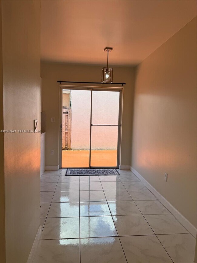 Building Photo - 1107 NW 132nd Ct